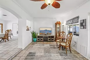 806 Blue Heron Blvd, Ruskin, FL 33570 - Photo 11