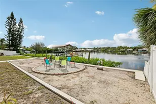 806 Blue Heron Blvd, Ruskin, FL 33570 - Photo 25