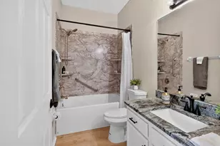 648 Spring Lake Cir, Tarpon Springs, FL 34688 - Photo 27