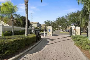 648 Spring Lake Cir, Tarpon Springs, FL 34688 - Photo 53