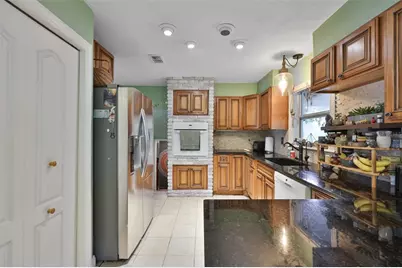 401 Overland Drive, Brandon, FL 33511 - Photo 5