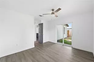 3014 E Osborne Ave, Tampa, FL 33610 - Photo 23