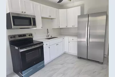 5719 14th Street E, Bradenton, FL 34203 - Photo 5