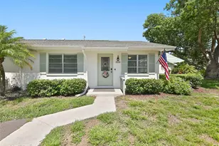 2229 Greenhaven Dr, Sun City Center, FL 33573 - Photo 1