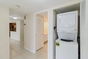 100 Oakmont Ln, Belleair, FL 33756 - Photo 31