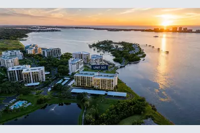 100 Oakmont Lane #507, Belleair, FL 33756 - Photo 1