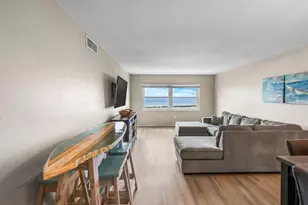 1270 Gulf Blvd, Clearwater Beach, FL 33767 - Photo 13