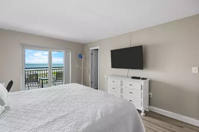 1270 Gulf Boulevard #606, Clearwater Beach, FL 33767 - Photo 23