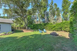1712 Sakura Dr, Valrico, FL 33596 - Photo 23