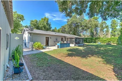 1712 Sakura Drive, Valrico, FL 33596 - Photo 25
