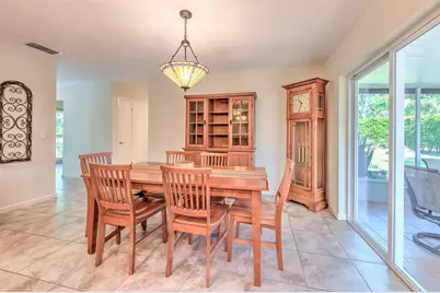 1712 Sakura Drive, Valrico, FL 33596 - Photo 11