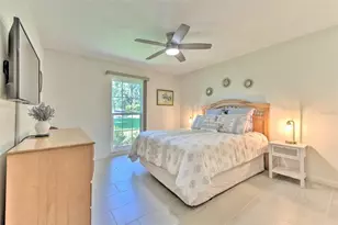 1712 Sakura Dr, Valrico, FL 33596 - Photo 17