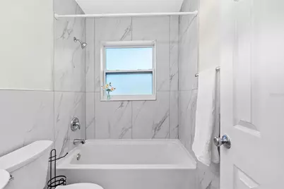 72 Lake Shore Drive, Palm Harbor, FL 34684 - Photo 23