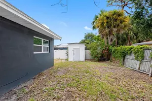 72 Lake Shore Dr, Palm Harbor, FL 34684 - Photo 31