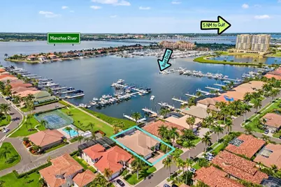 1105 3rd Street E, Palmetto, FL 34221 - Photo 1