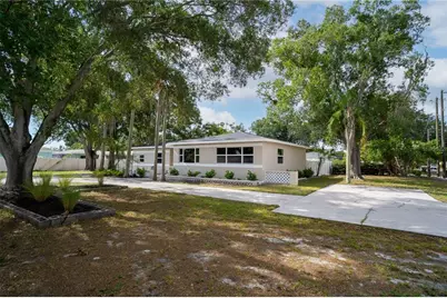 4566 28th Avenue N, Saint Petersburg, FL 33713 - Photo 3