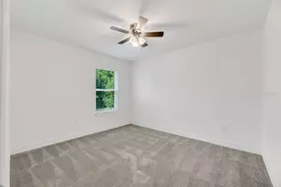 9514 Summers Cay Cir, Thonotosassa, FL 33592 - Photo 17