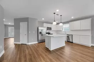 9514 Summers Cay Cir, Thonotosassa, FL 33592 - Photo 7