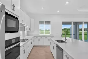 13260 Tulum Loop, Venice, FL 34293 - Photo 15