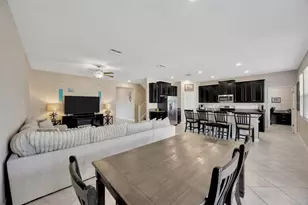 11464 Chilly Water Ct, Riverview, FL 33569 - Photo 7