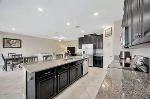 11464 Chilly Water Ct, Riverview, FL 33569 - Photo 9