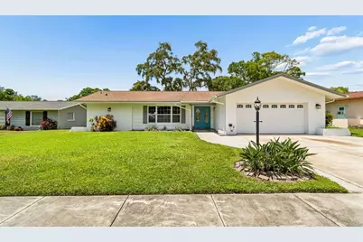 1230 15th Court SW, Largo, FL 33770 - Photo 1