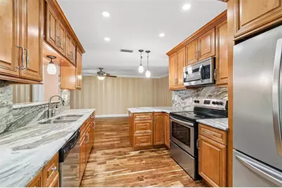 1230 15th Court SW, Largo, FL 33770 - Photo 11