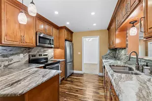 1230 15th Ct SW, Largo, FL 33770 - Photo 9
