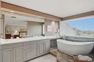 910 Pinellas Bayway S, Tierra Verde, FL 33715 - Photo 17