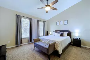 12207 Country White Cir, Tampa, FL 33635 - Photo 13