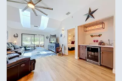 3873 Pheasant Court, Palm Harbor, FL 34685 - Photo 13