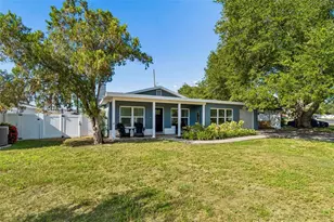 10748 Village Green Ave, Seminole, FL 33772 - Photo 1
