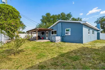 10748 Village Green Ave, Seminole, FL 33772 - Photo 31