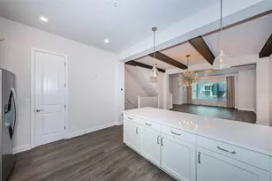 815 Burlington Ave N, Saint Petersburg, FL 33701 - Photo 37