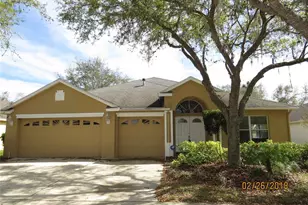 9427 Hunters Pond Dr, Tampa, FL 33647 - Photo 1