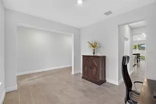 5633 Hawks Cay St, Apollo Beach, FL 33572 - Photo 7