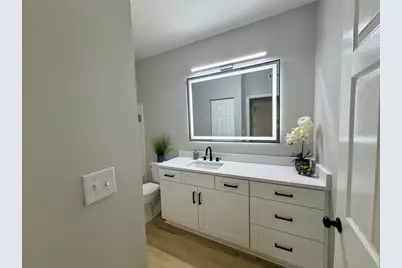5612 Pinnacle Heights Circle #302, Tampa, FL 33624 - Photo 13