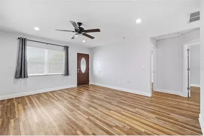 7656 53rd Street N, Pinellas Park, FL 33781 - Photo 5