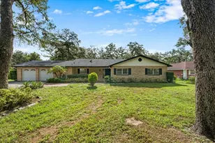 12301 N 53rd St, Temple Terrace, FL 33617 - Photo 1