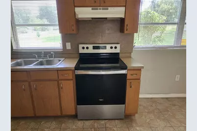 1104 W 14th Street, Lakeland, FL 33805 - Photo 7
