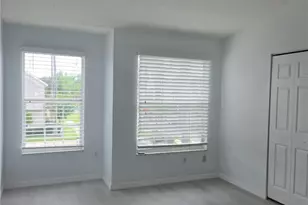 734 Kensington Lake Cir, Brandon, FL 33511 - Photo 21