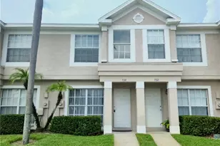 734 Kensington Lake Cir, Brandon, FL 33511 - Photo 21