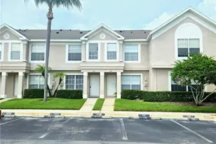734 Kensington Lake Cir, Brandon, FL 33511 - Photo 1