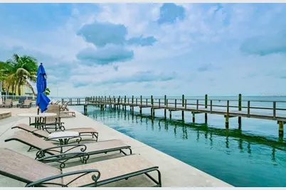 5121 Coquina Key Drive SE #C, Saint Petersburg, FL 33705 - Photo 45