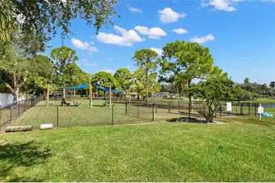 5121 Coquina Key Drive SE #C, Saint Petersburg, FL 33705 - Photo 43