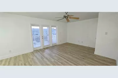 5121 Coquina Key Drive SE #C, Saint Petersburg, FL 33705 - Photo 5