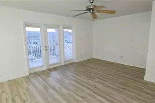 5121 Coquina Key Dr SE, Saint Petersburg, FL 33705 - Photo 5