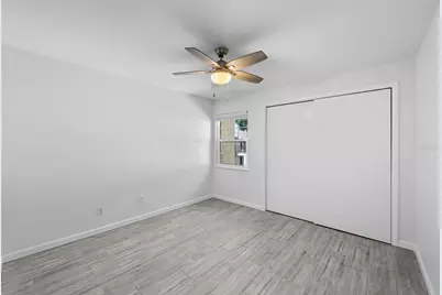 3812 N Oak Drive #M72, Tampa, FL 33611 - Photo 15