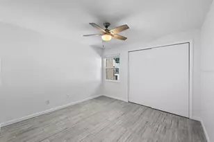 3812 N Oak Dr, Tampa, FL 33611 - Photo 15