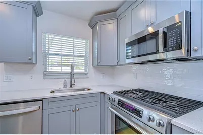 1205 W Hollywood Street, Tampa, FL 33604 - Photo 11